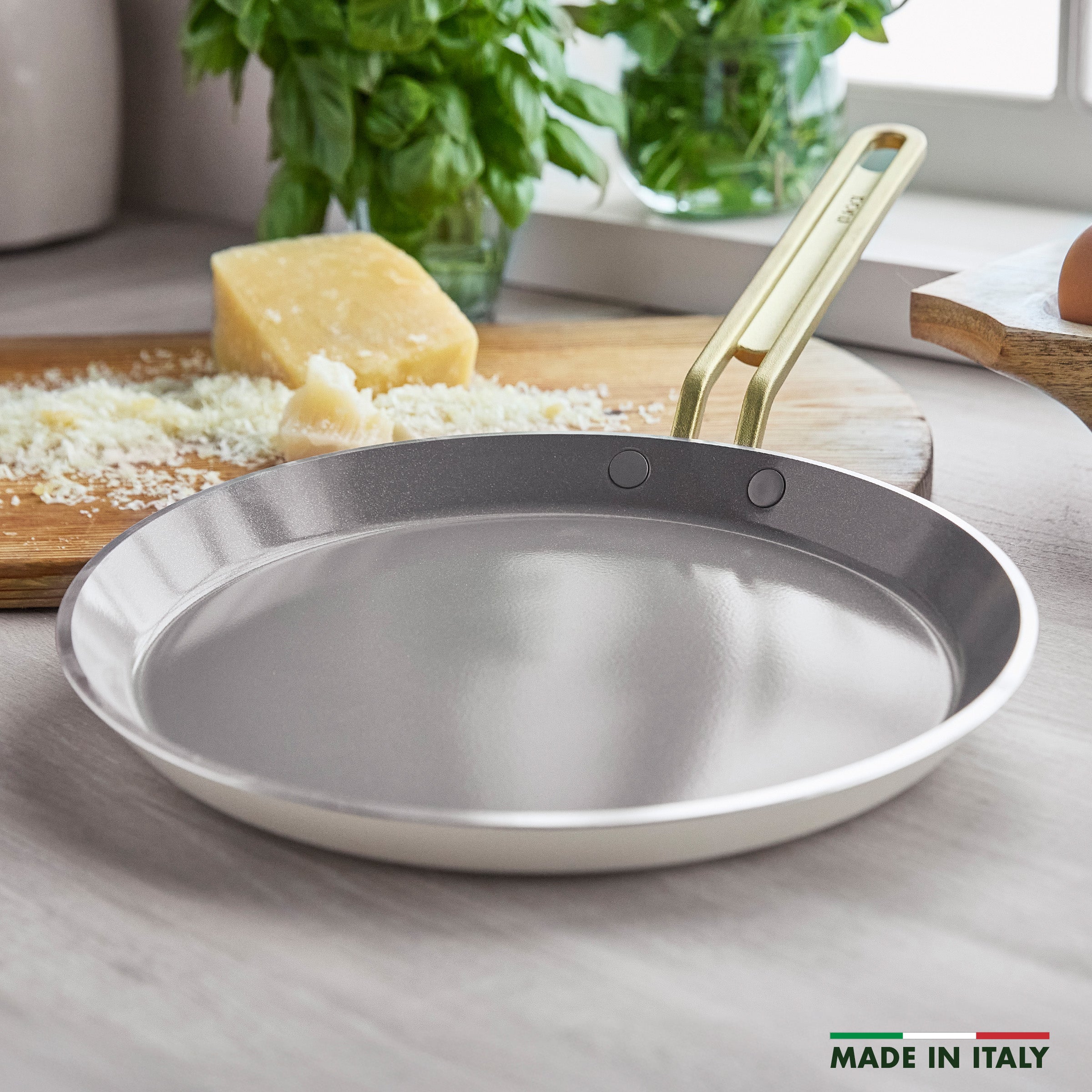 Stanley Tucci™ Ceramic Nonstick 10 Crepe and Omelette Pan | Carrara White - Image 3