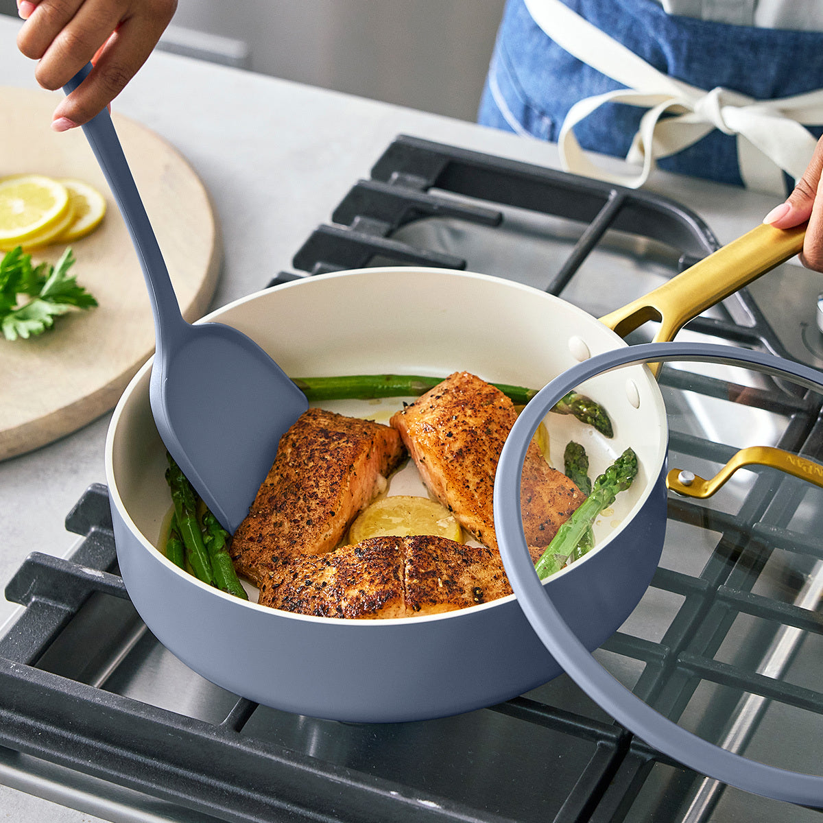 Reserve Pro Ceramic Nonstick 10-Piece Cookware Set | Ocean - Image 9
