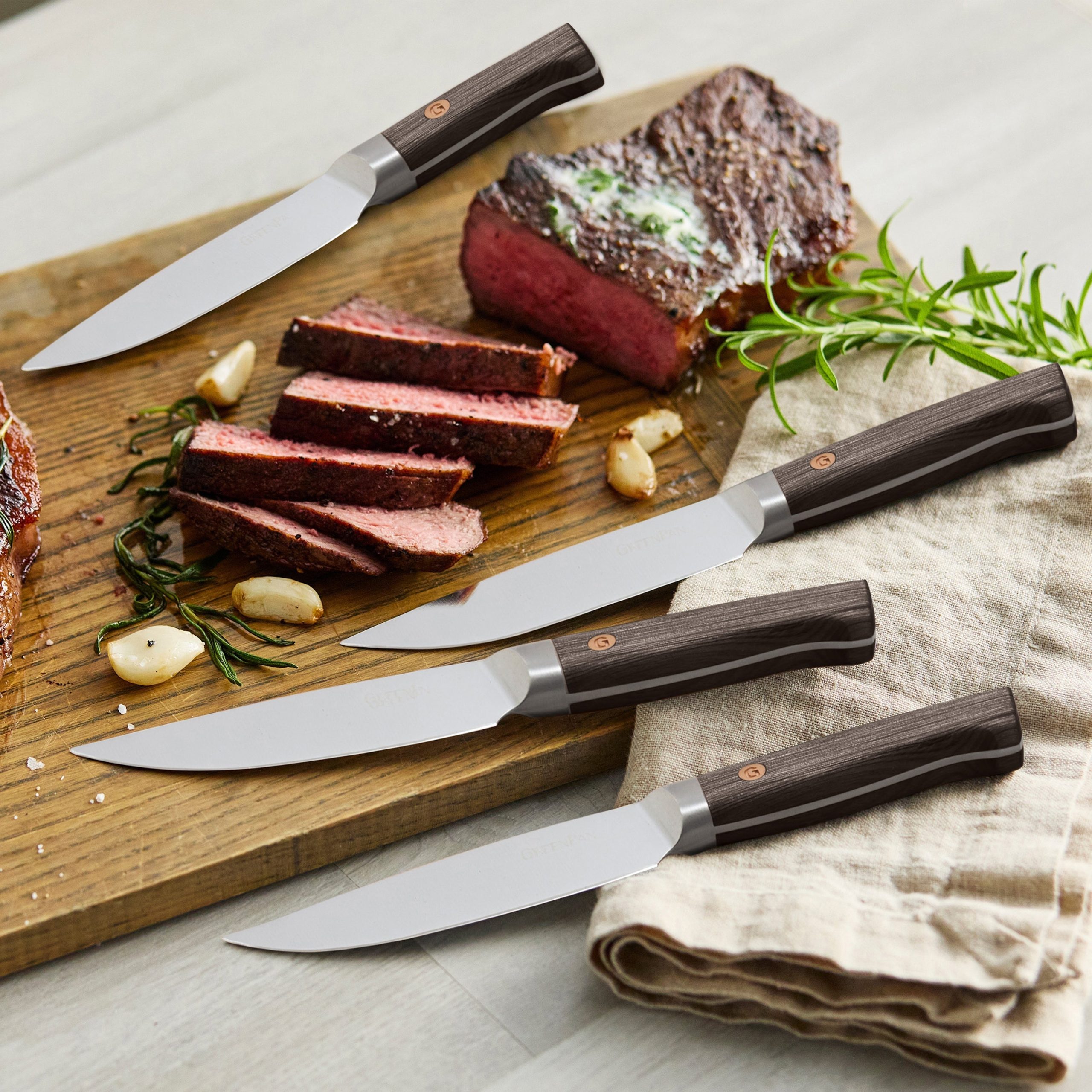 Elite Cutlery 8-Piece Steak Knife Set with Dark-Wood Handles - Image 4