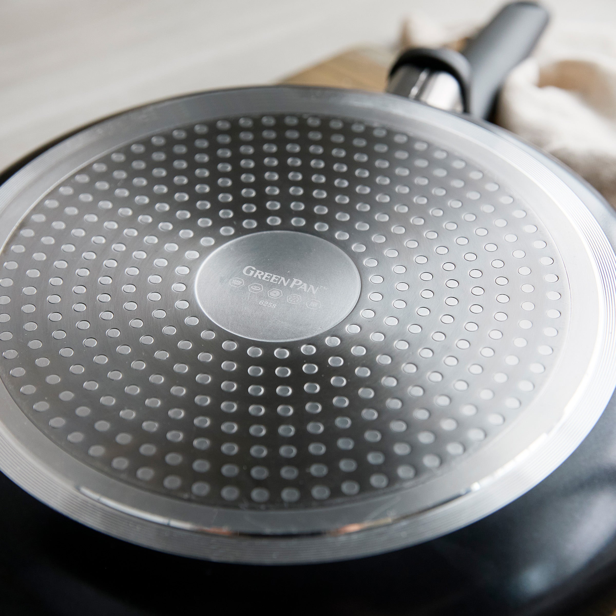 Rio Advanced Ceramic Nonstick 12 Frypan | Black - Image 7