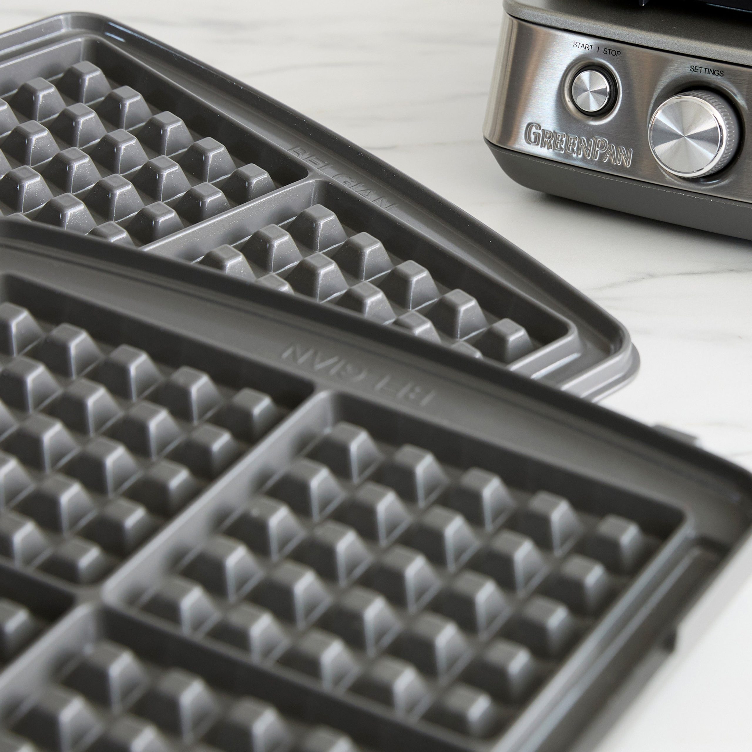Elite Ceramic Nonstick 4-Square Waffle Maker | Premiere Stainless Steel - Image 4