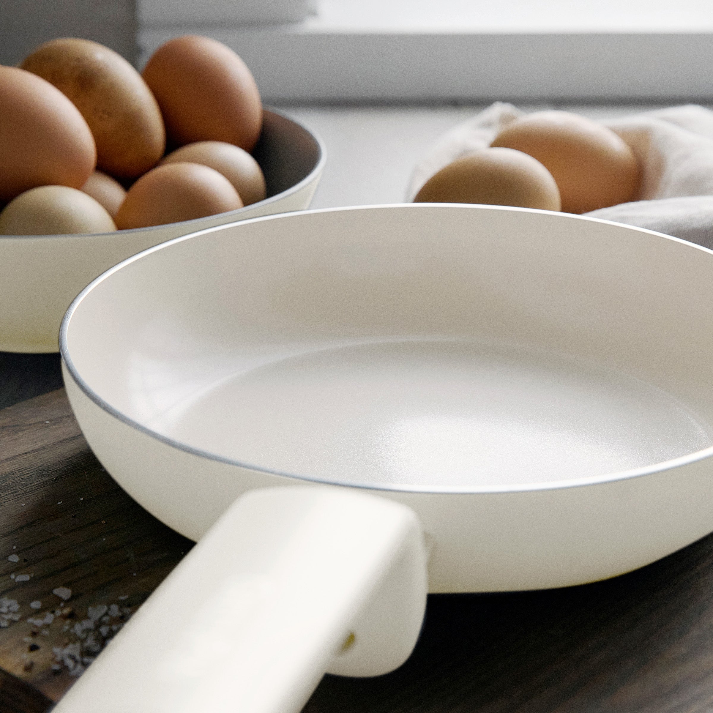 Rio Advanced Ceramic Nonstick 8 Frypan | Cream - Image 5