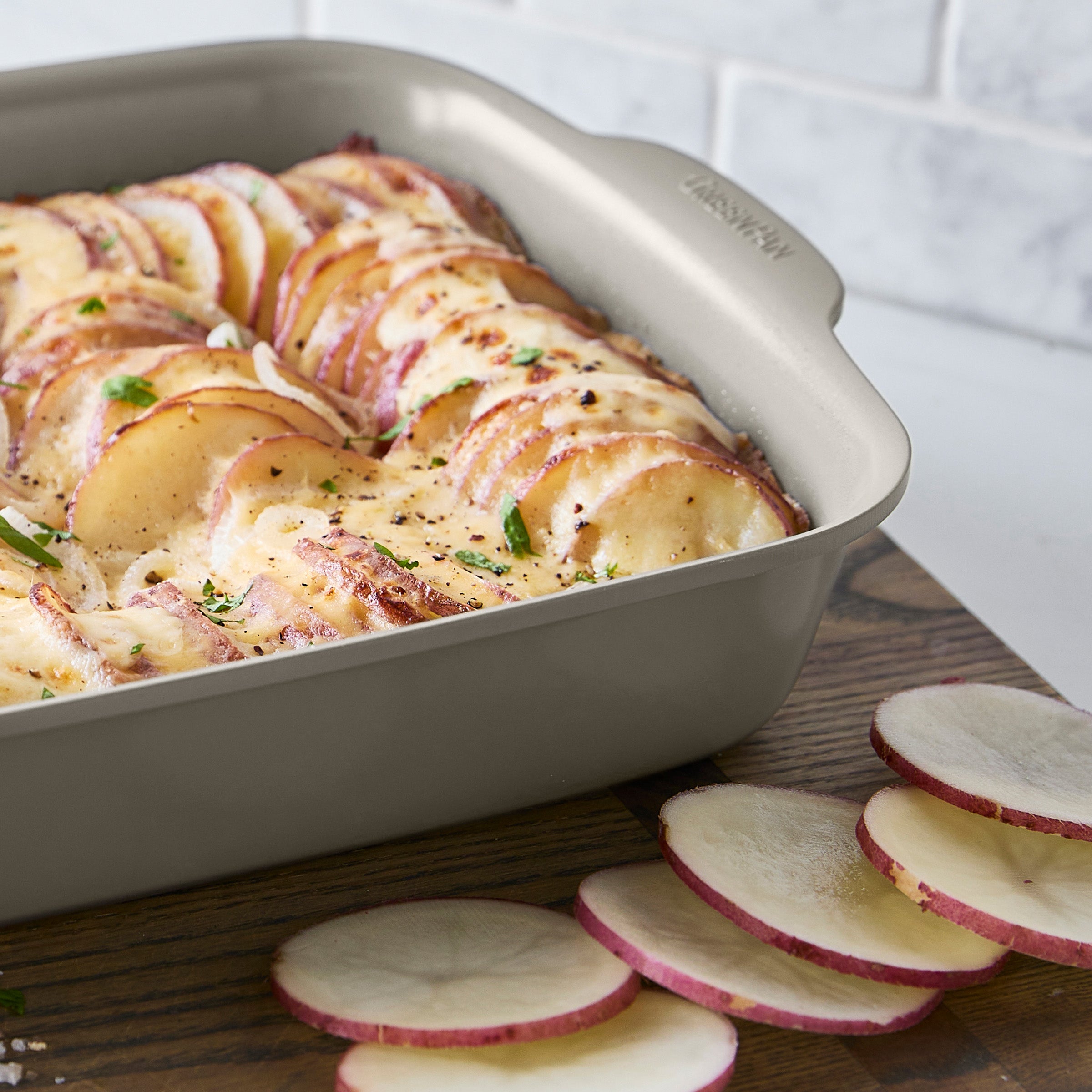 Premiere Ovenware Ceramic Nonstick 13 x 9 Rectangular Baker | Taupe - Image 5