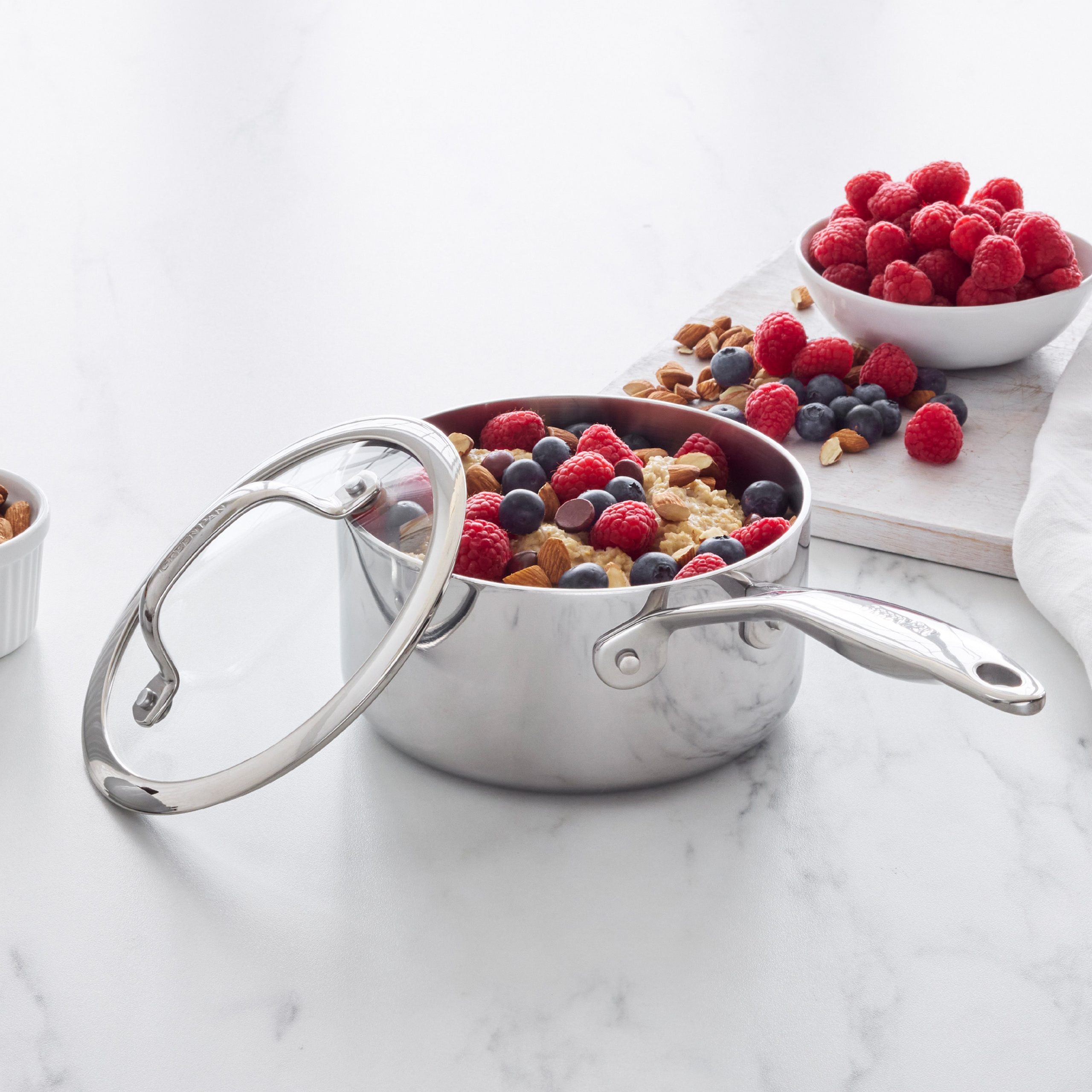 Valencia Pro Stainless Steel Uncoated 1.6-Quart Saucepan with Lid - Image 6