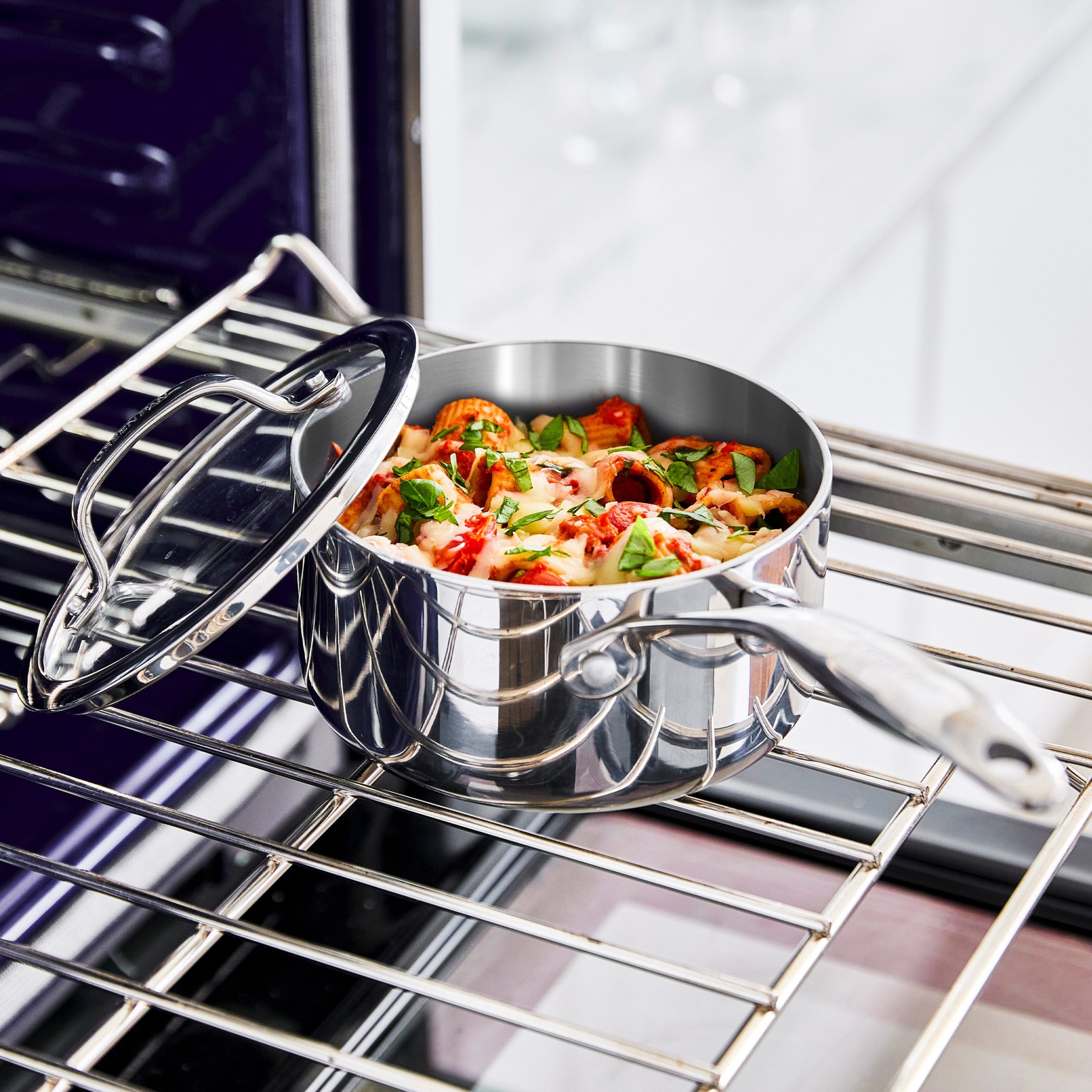 Valencia Pro Stainless Steel Uncoated 1.6-Quart Saucepan with Lid - Image 5
