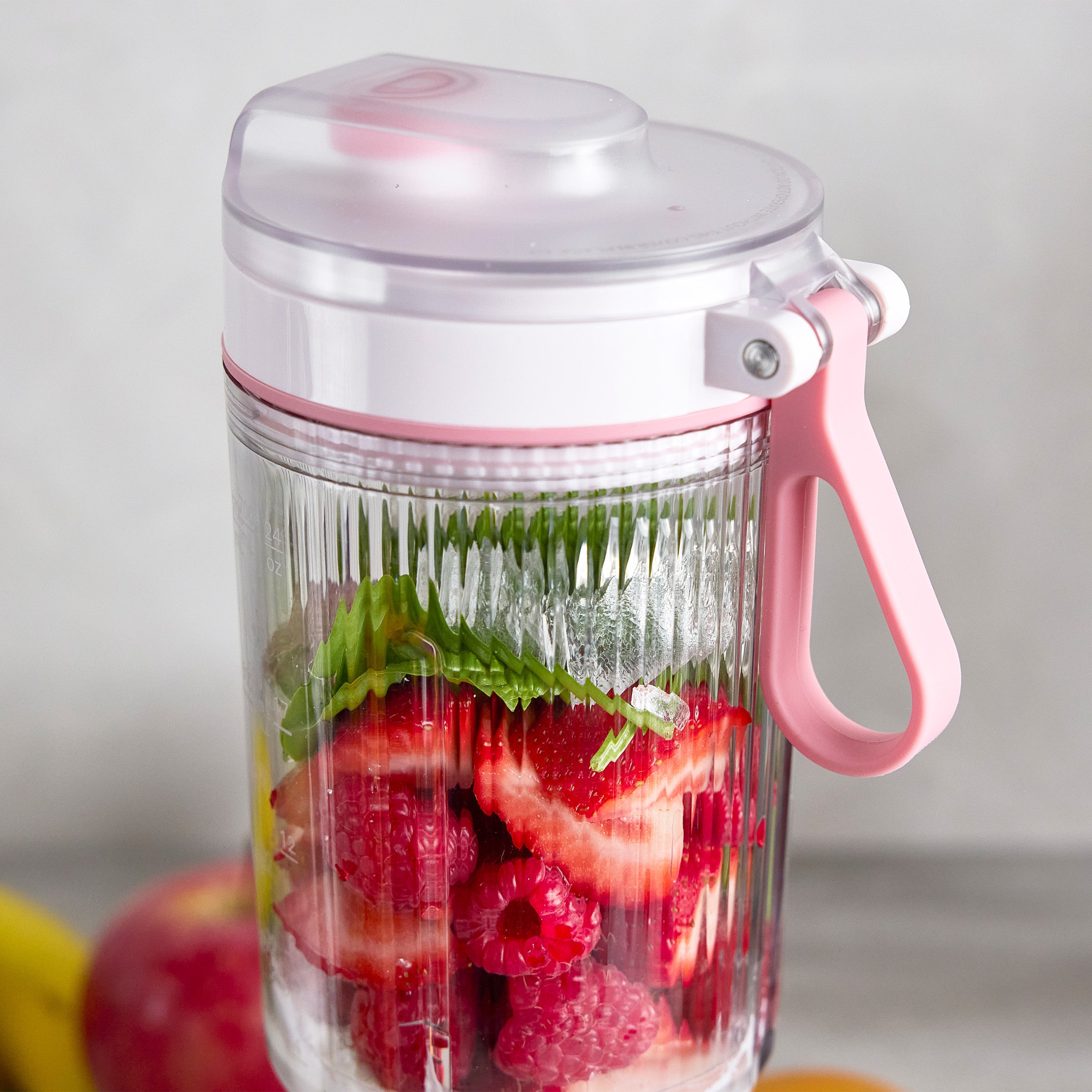 Spin & Go Portable Blender | Strawberry - Image 8