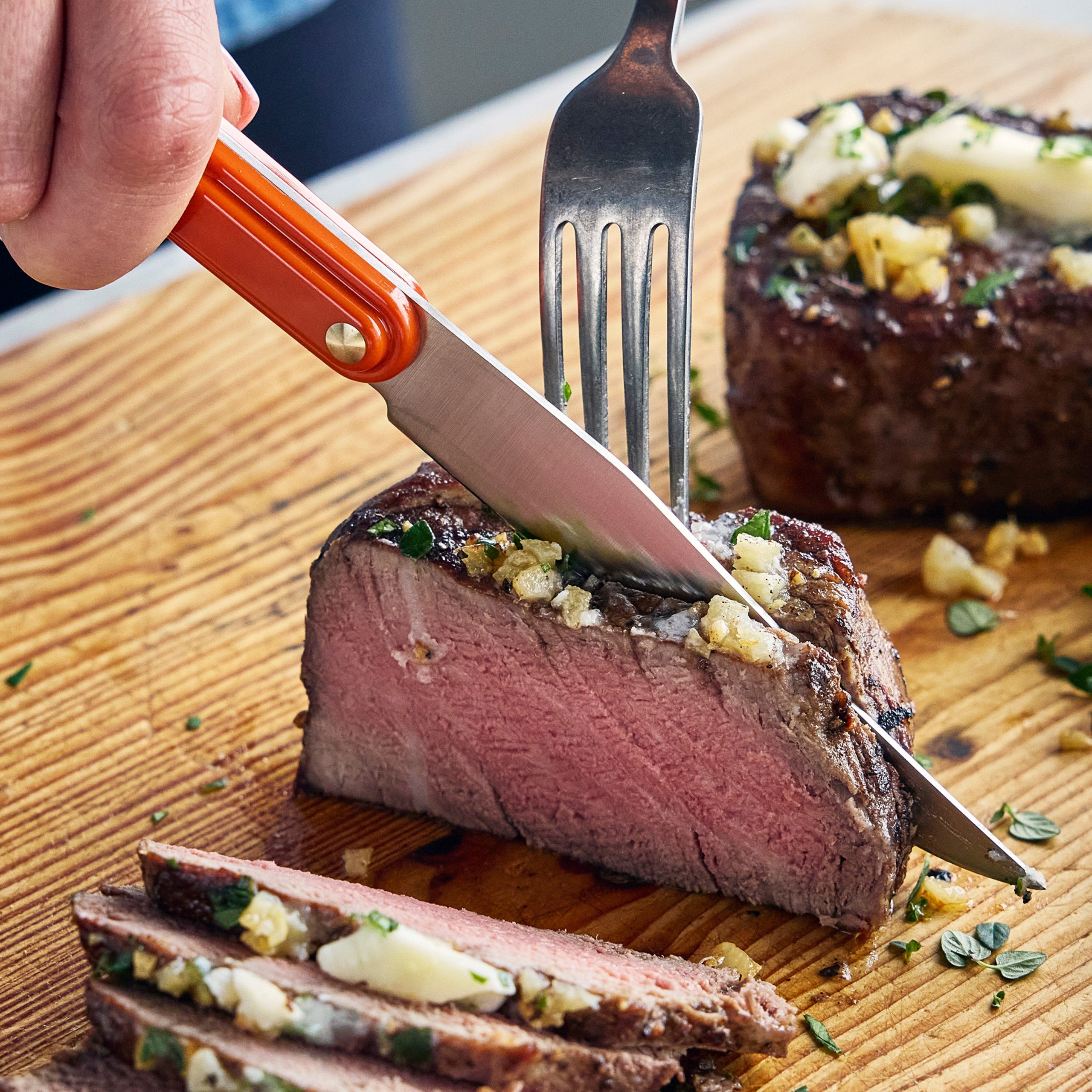 Stanley Tucci™ 6-Piece Steak Knife Set with Wood Tray | Multicolor - Image 6