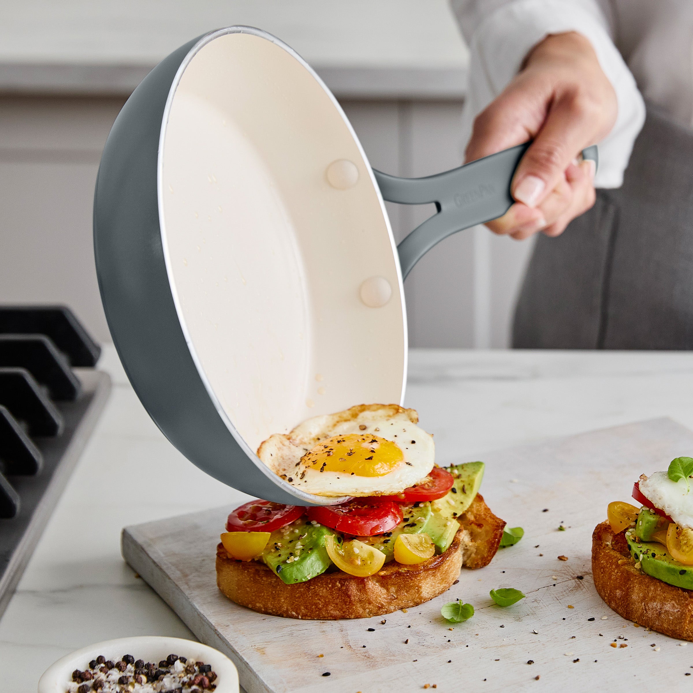 Nova Gallery Ceramic Nonstick 8 and 10 Frypan Set | Gray - Image 3