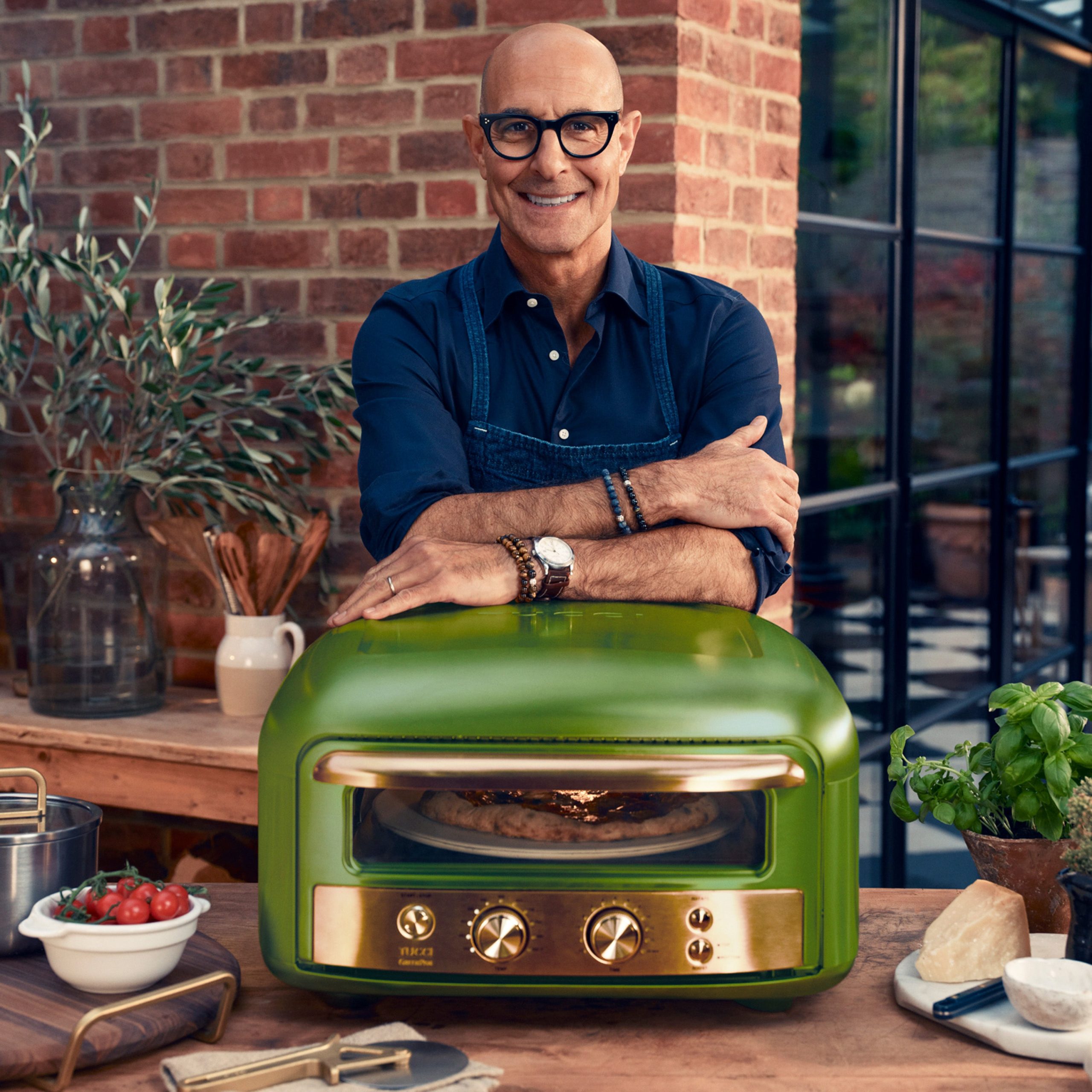 Stanley Tucci™ Indoor and Outdoor Pizza Oven | Tuscan Olive - Image 3