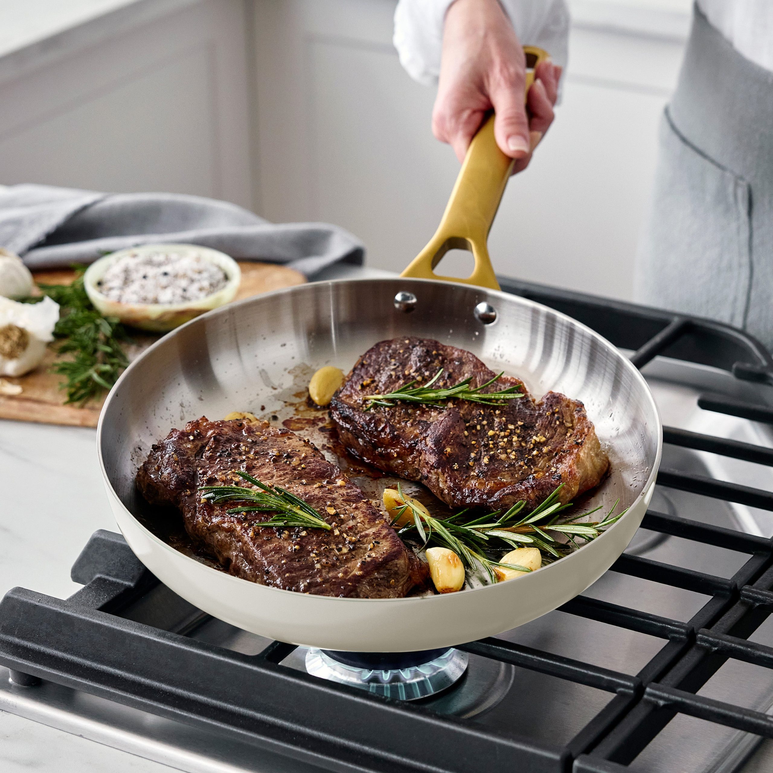 Reserve Pro Uncoated Stainless Steel 10 and 12 Frypan Set | Cream - Image 4