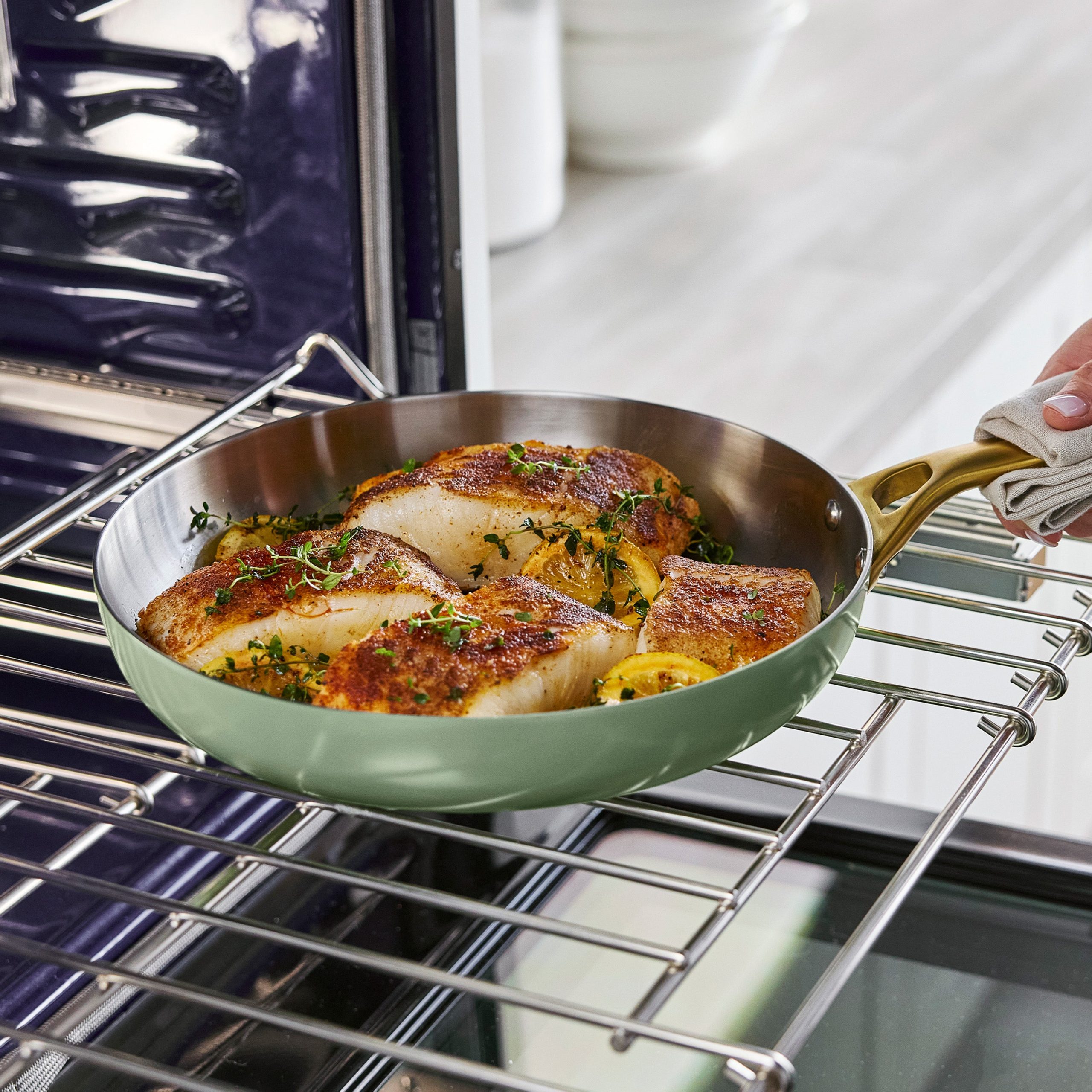 Reserve Pro Uncoated Stainless Steel 10 and 12 Frypan Set | Sage - Image 5