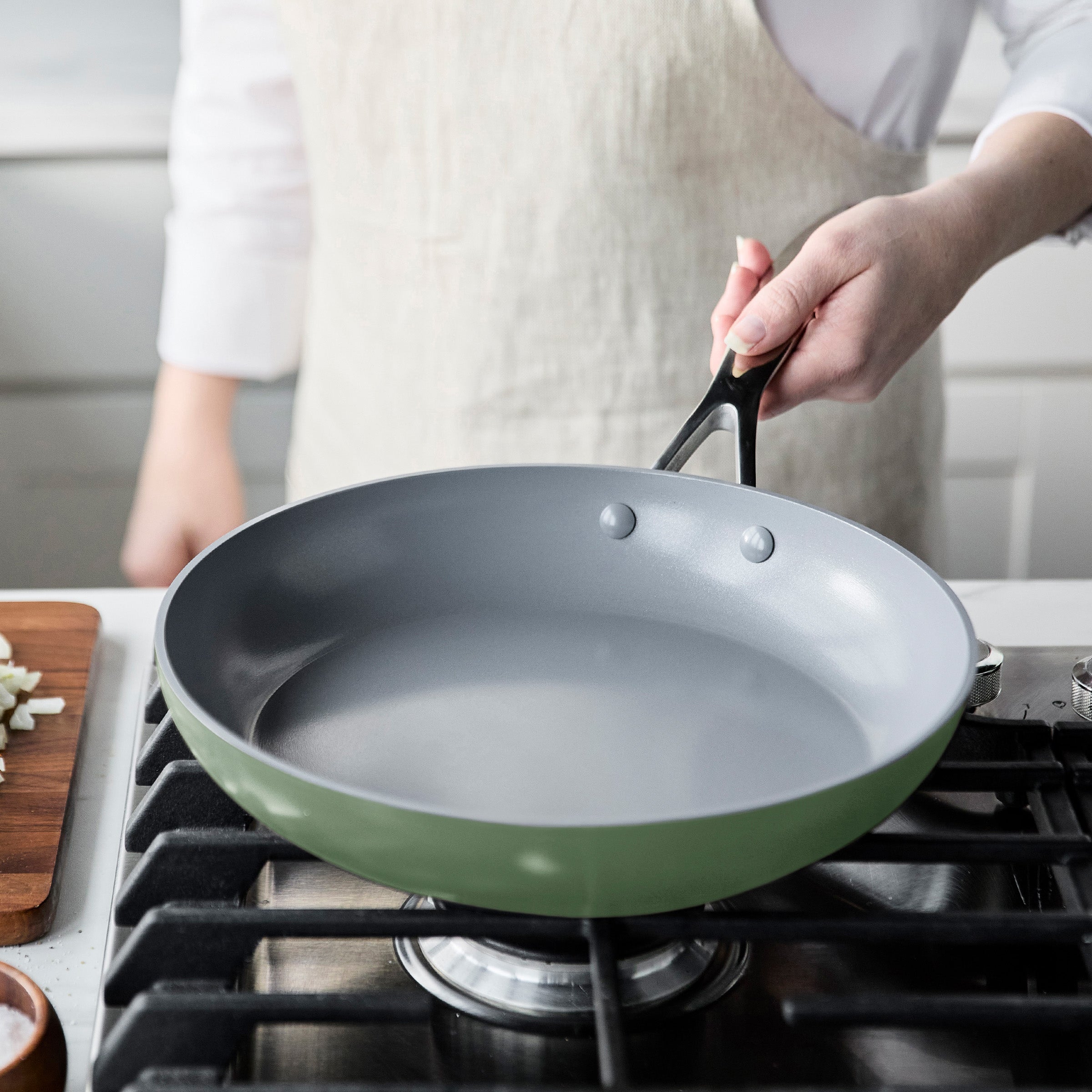 Valencia Pro Ceramic Nonstick 9.5 and 11 Frypan Set | Sage - Image 7
