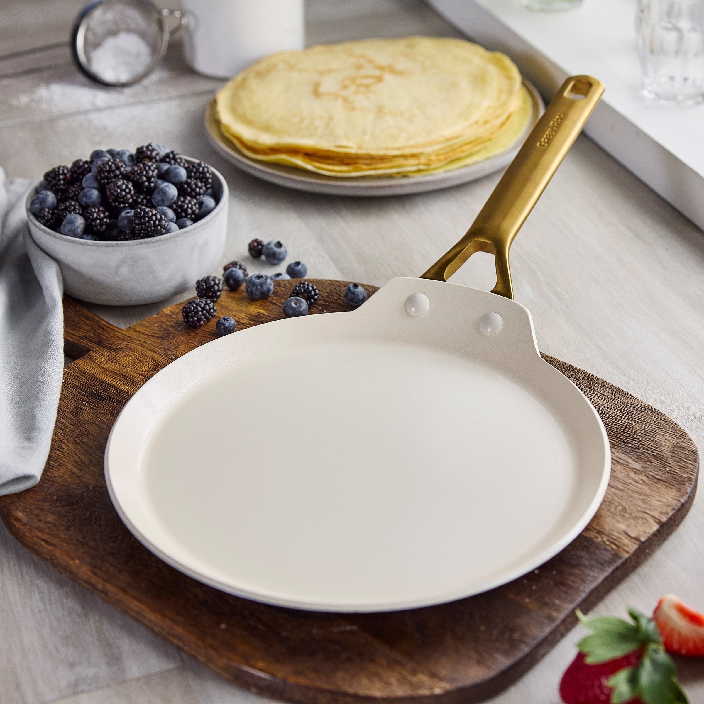Reserve Pro Ceramic Nonstick 10 Crepe Pan | Oyster - Image 2
