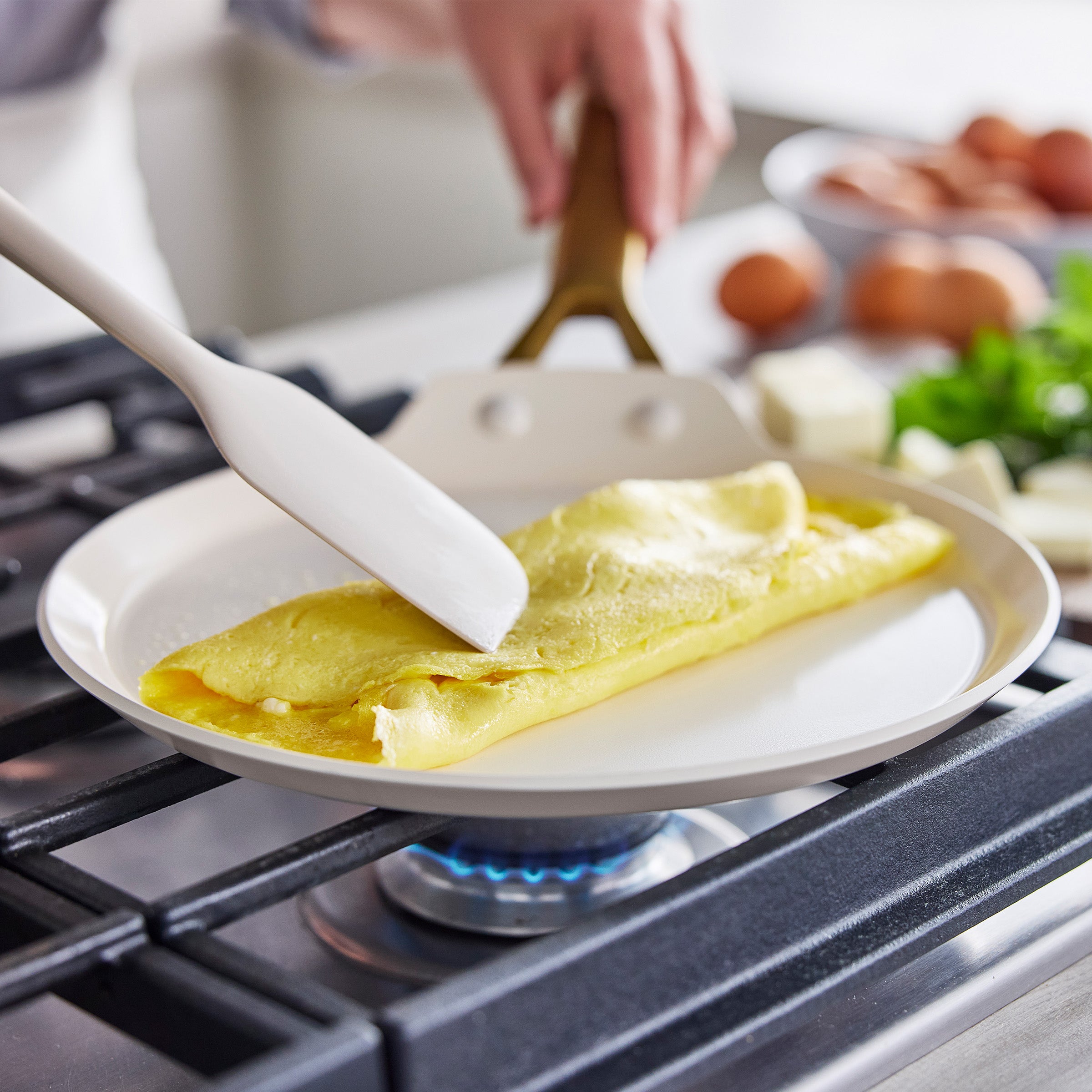 Reserve Pro Ceramic Nonstick 10 Crepe Pan | Oyster - Image 3