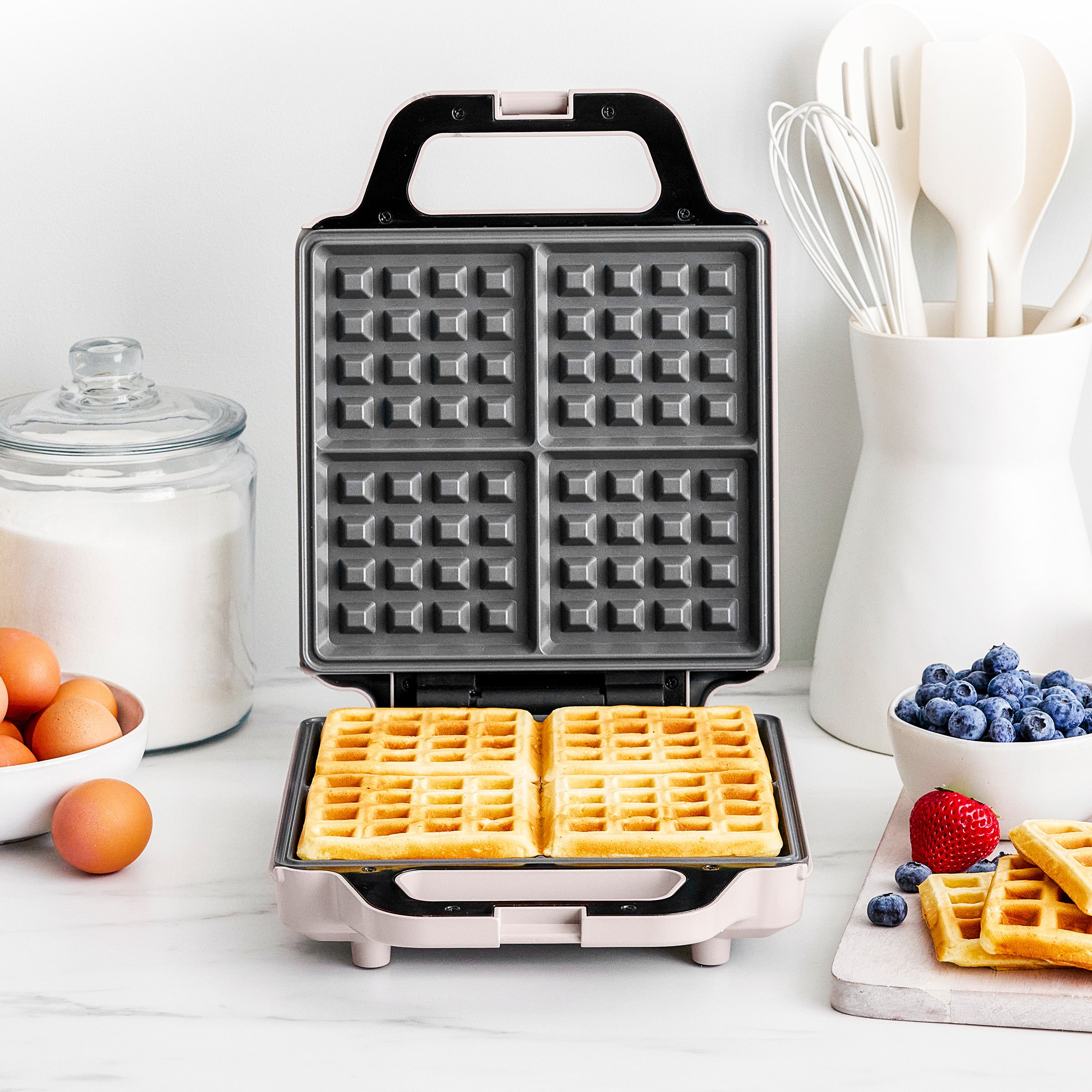 Advanced 4-Square Waffle Maker | Clay - Image 7