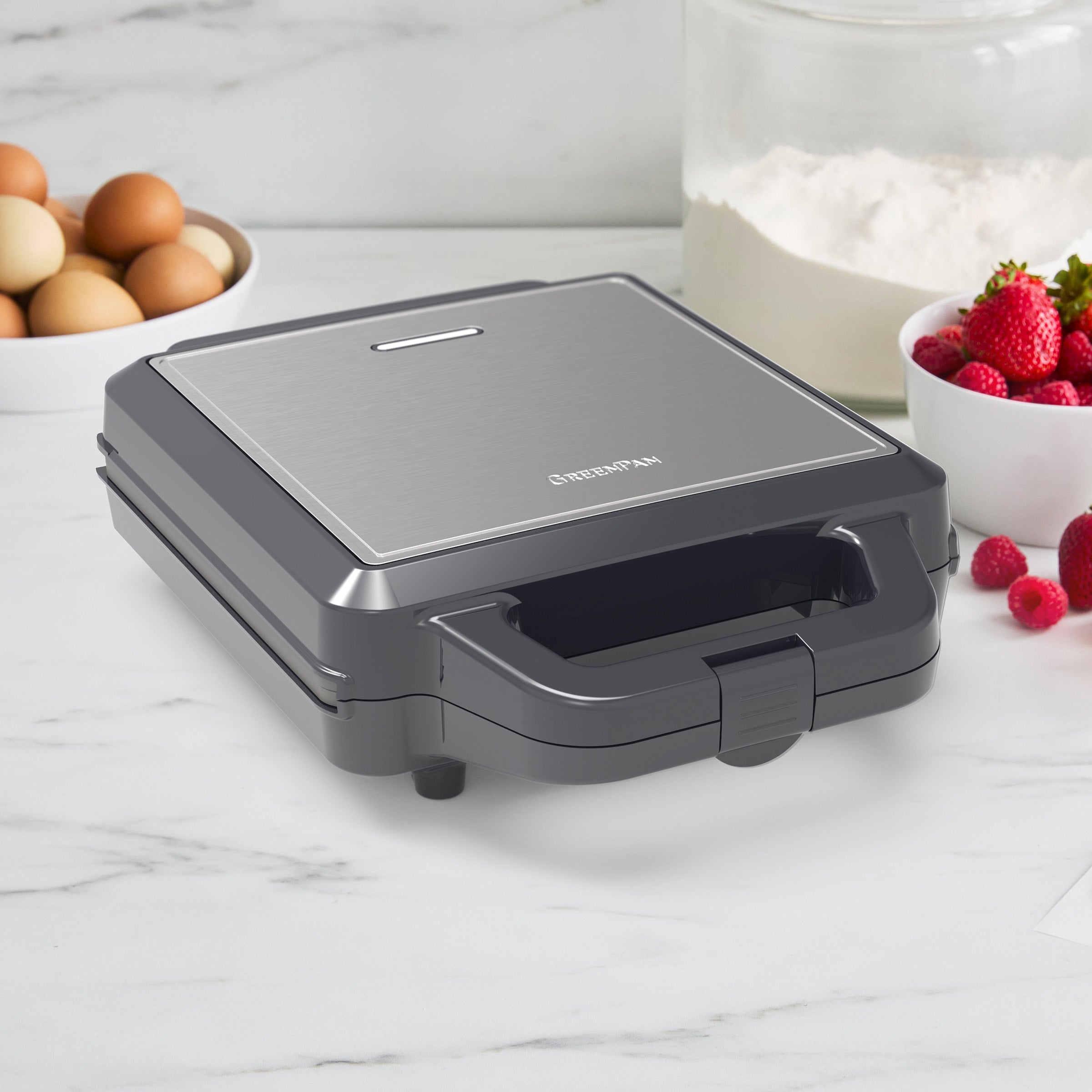 Advanced 4-Square Waffle Maker | Graphite - Image 4