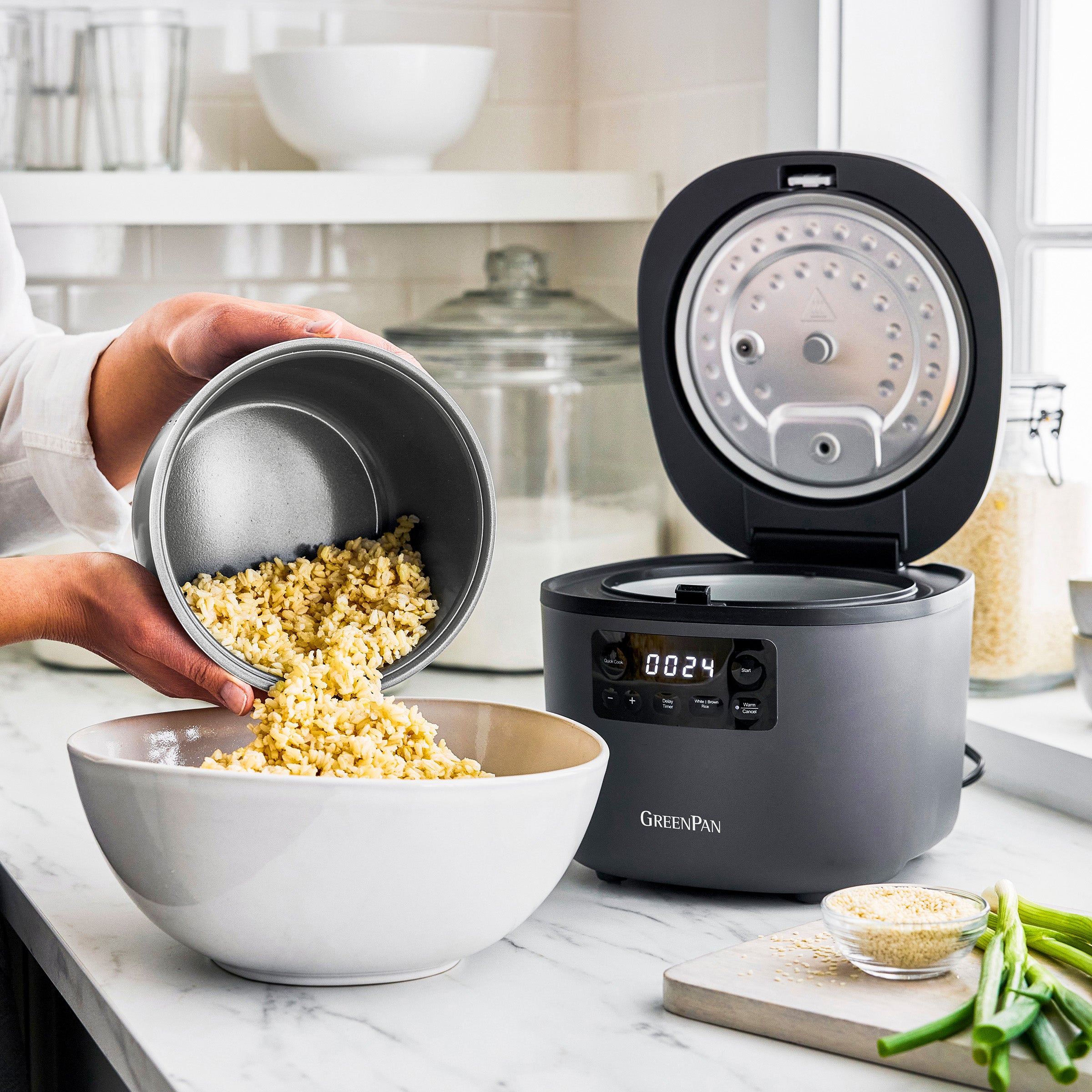 Advanced 8-Cup Rice Cooker | Graphite - Image 7