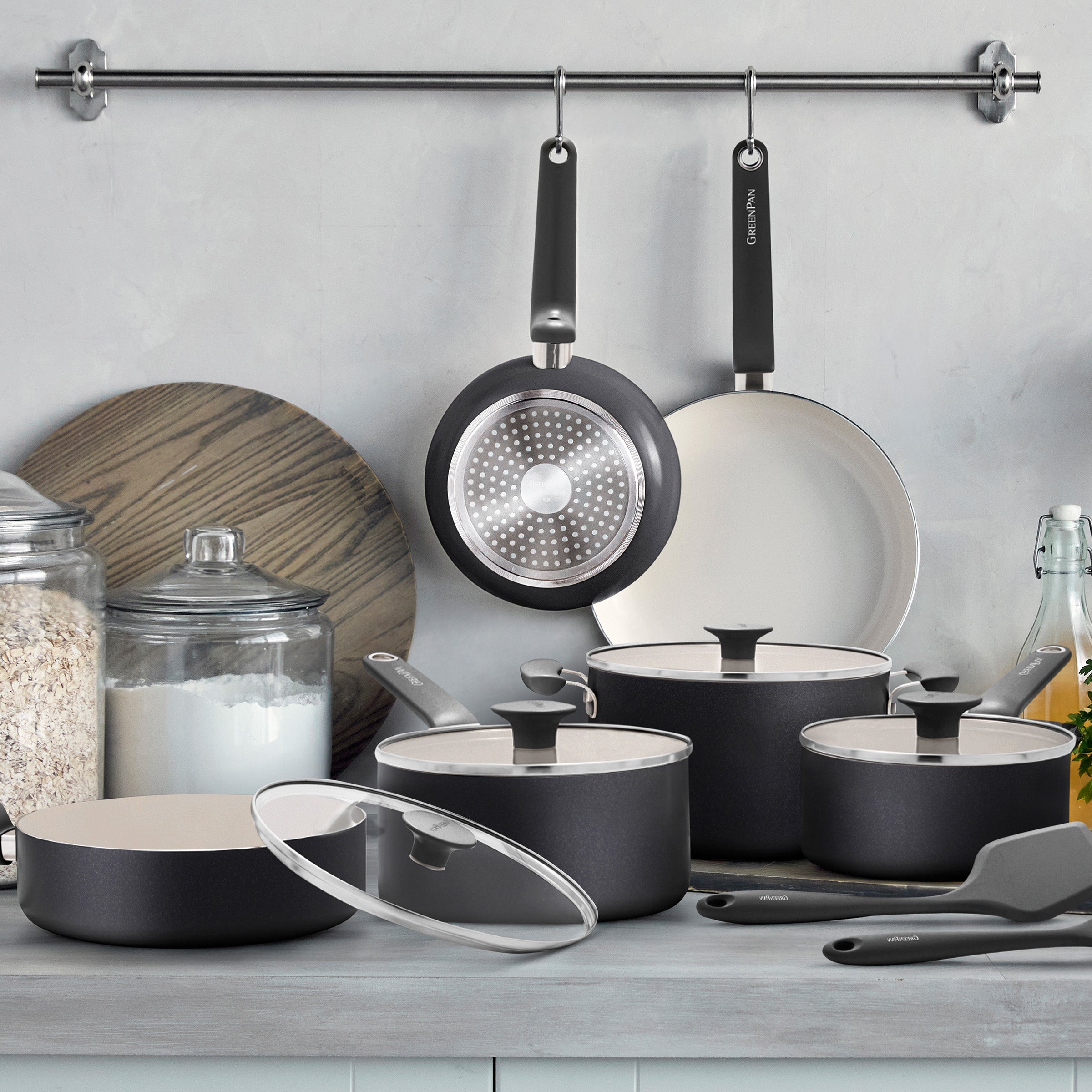 Rio Advanced Ceramic Nonstick 12-Piece Cookware Set | Black - Image 2