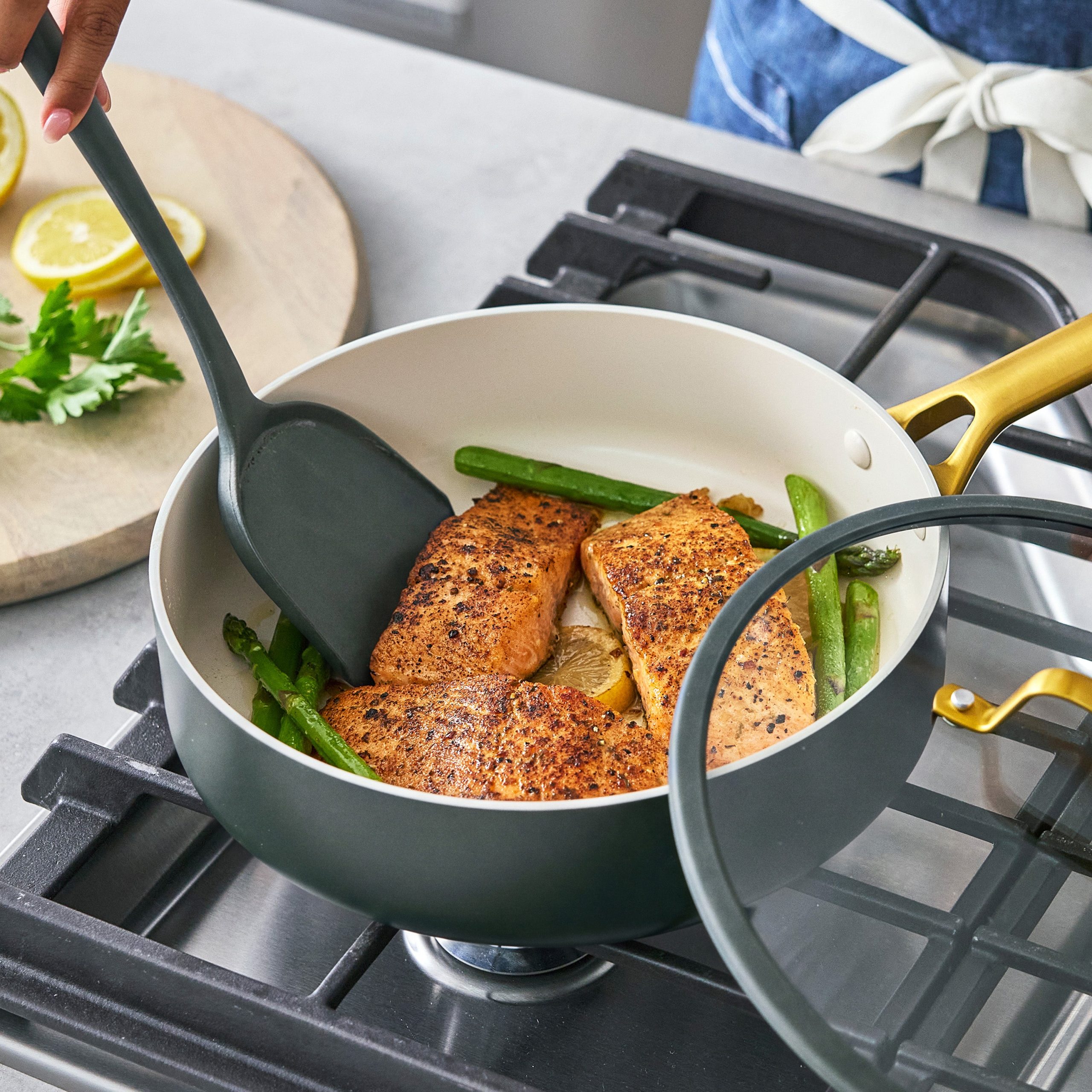 Reserve Pro Ceramic Nonstick 11-Piece Cookware Set | Spruce - Image 9