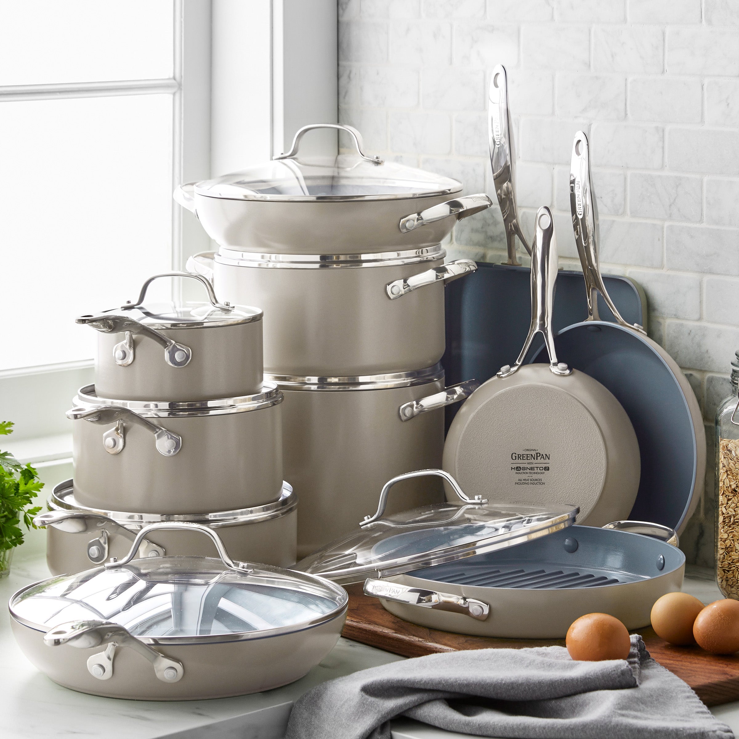 Valencia Pro and Premiere Ovenware 24-Piece Set | Taupe - Image 3