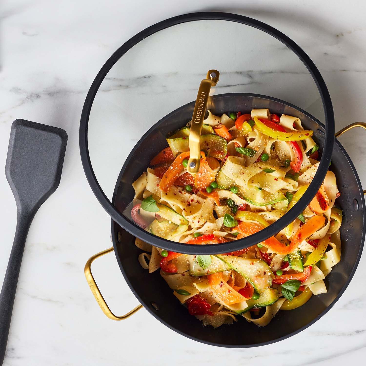 Reserve Pro Ceramic Nonstick 3.75-Quart Everyday Pan with Lid | Black - Image 4