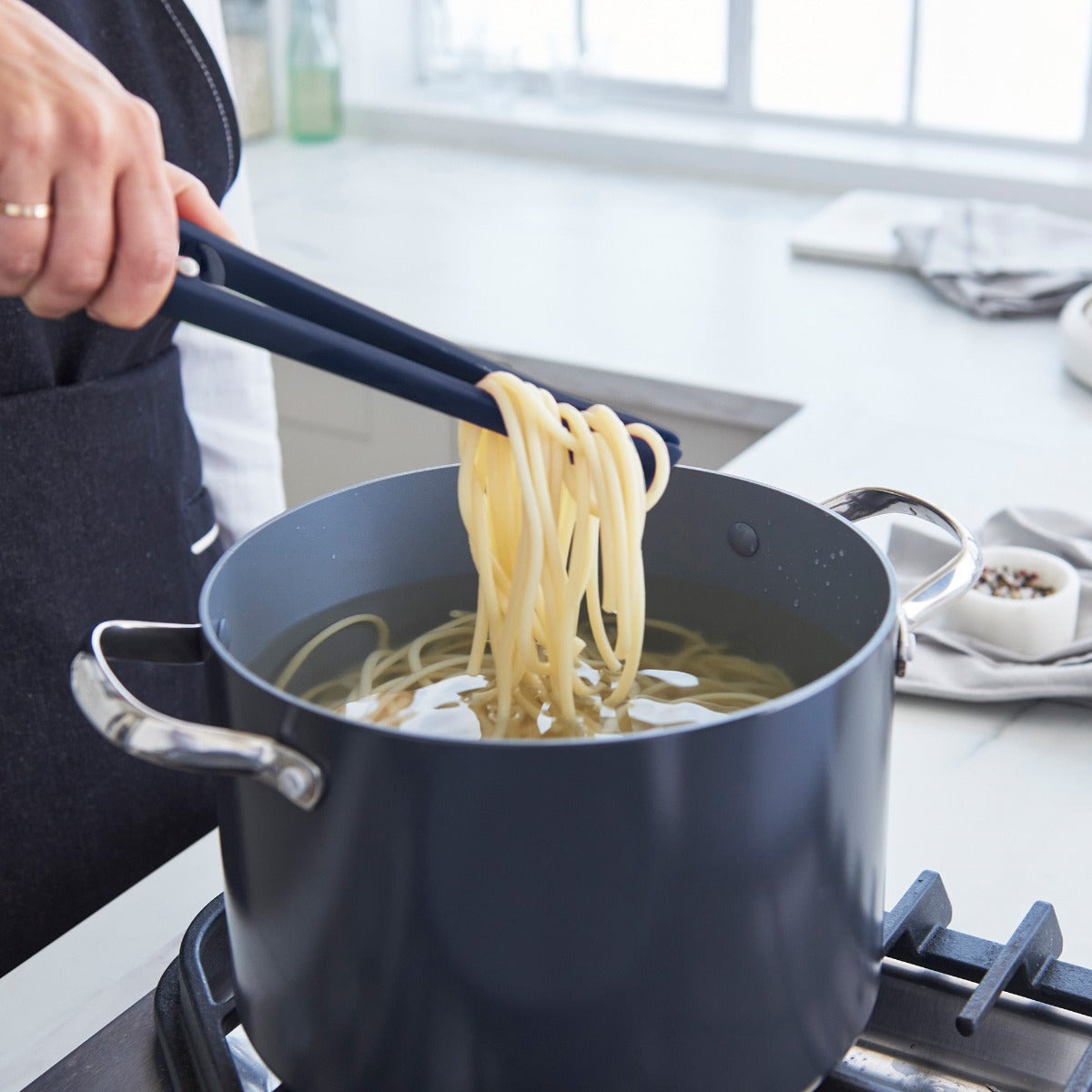 Platinum Silicone Tongs | Navy - Image 3