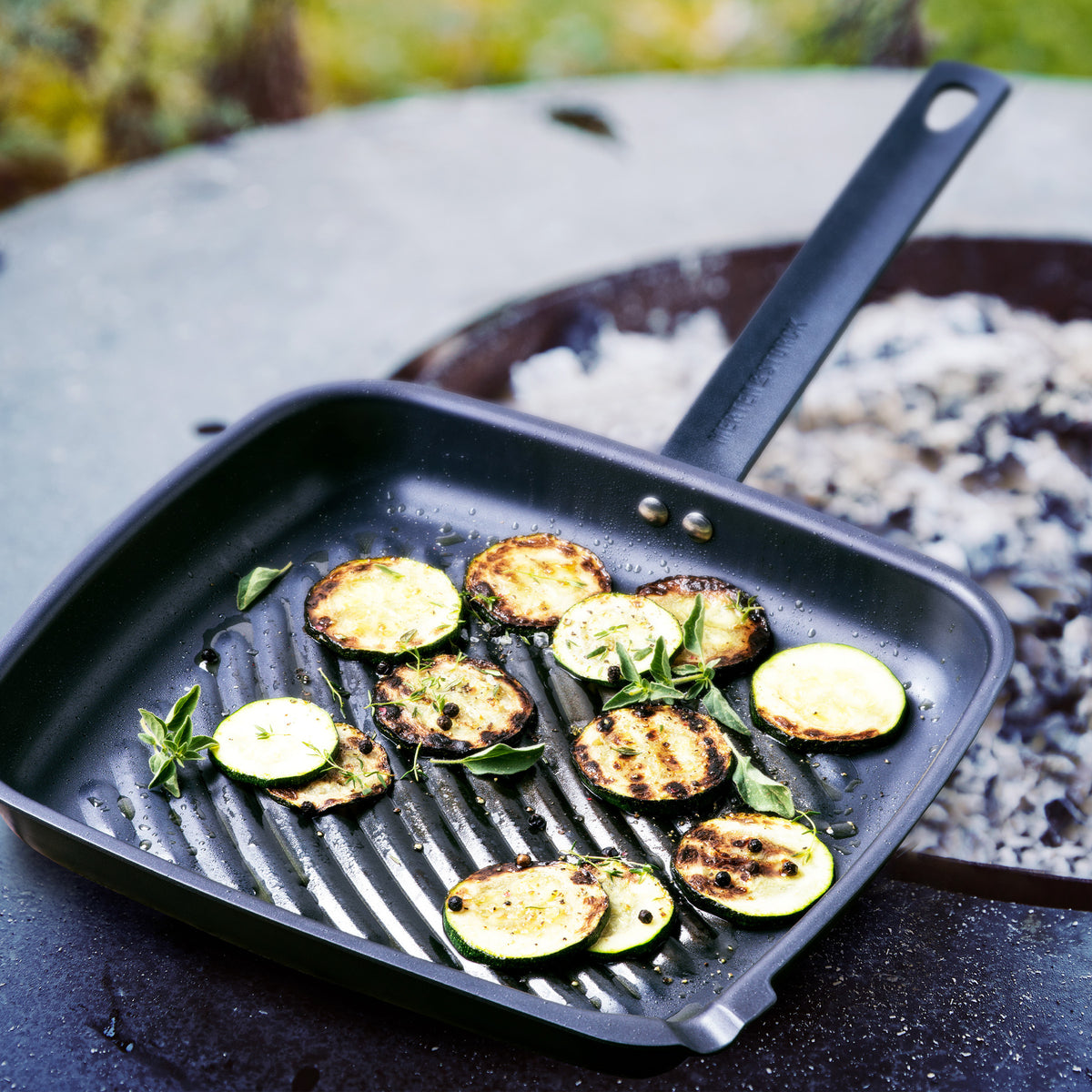 Merten & Storck Carbon Steel 11 Square Grill Pan - Image 3