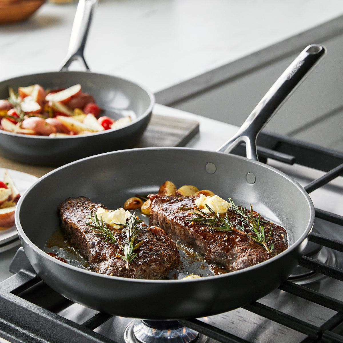 GP5 Colors Ceramic Nonstick 9.5 and 11 Frypan Set with Mirror Handles | Cocoa - Image 4