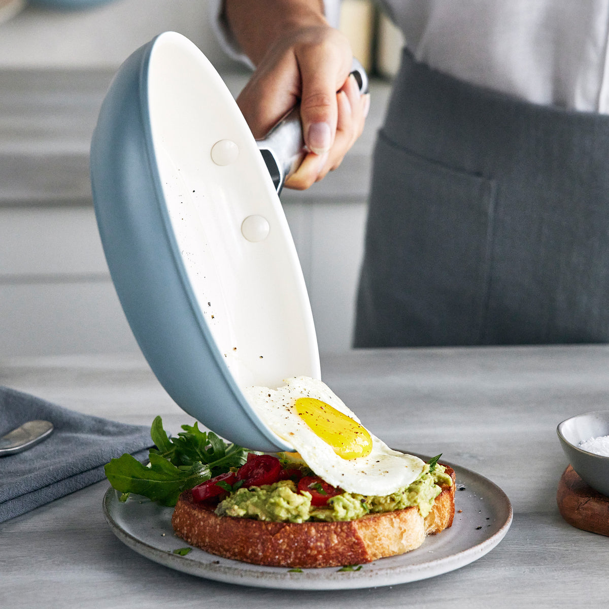 Padova Pro Ceramic Nonstick 8 and 10 Frypan Set - Image 3