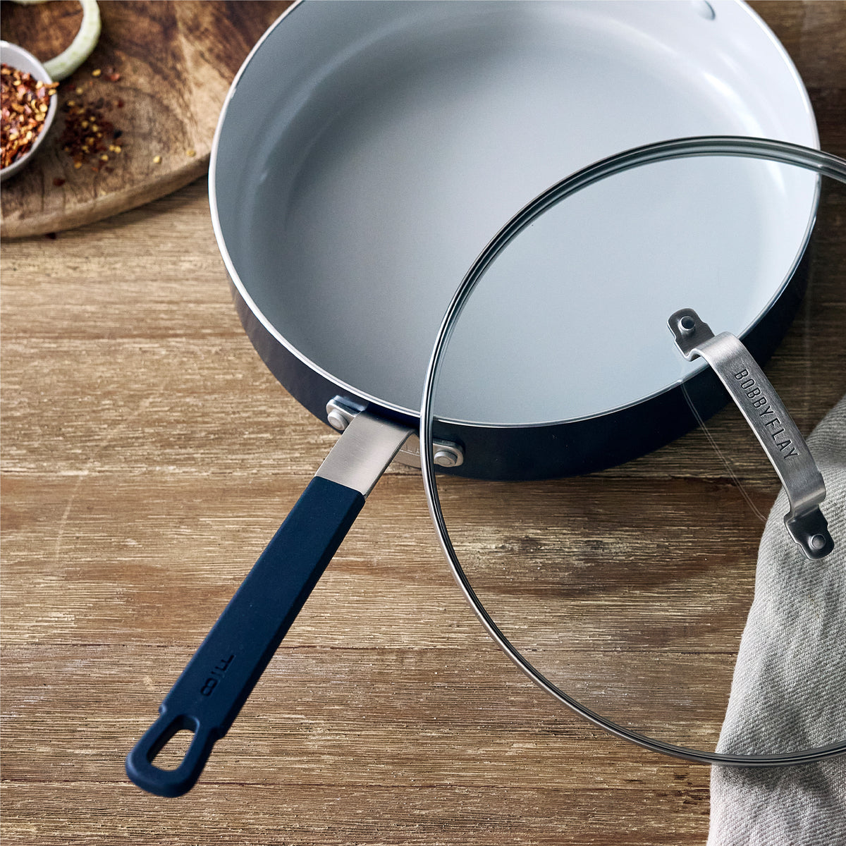 Bobby Flay by GreenPan Professional Ceramic Nonstick 4.5-Quart Sauté Pan with Lid | Oxford Blue - Image 4