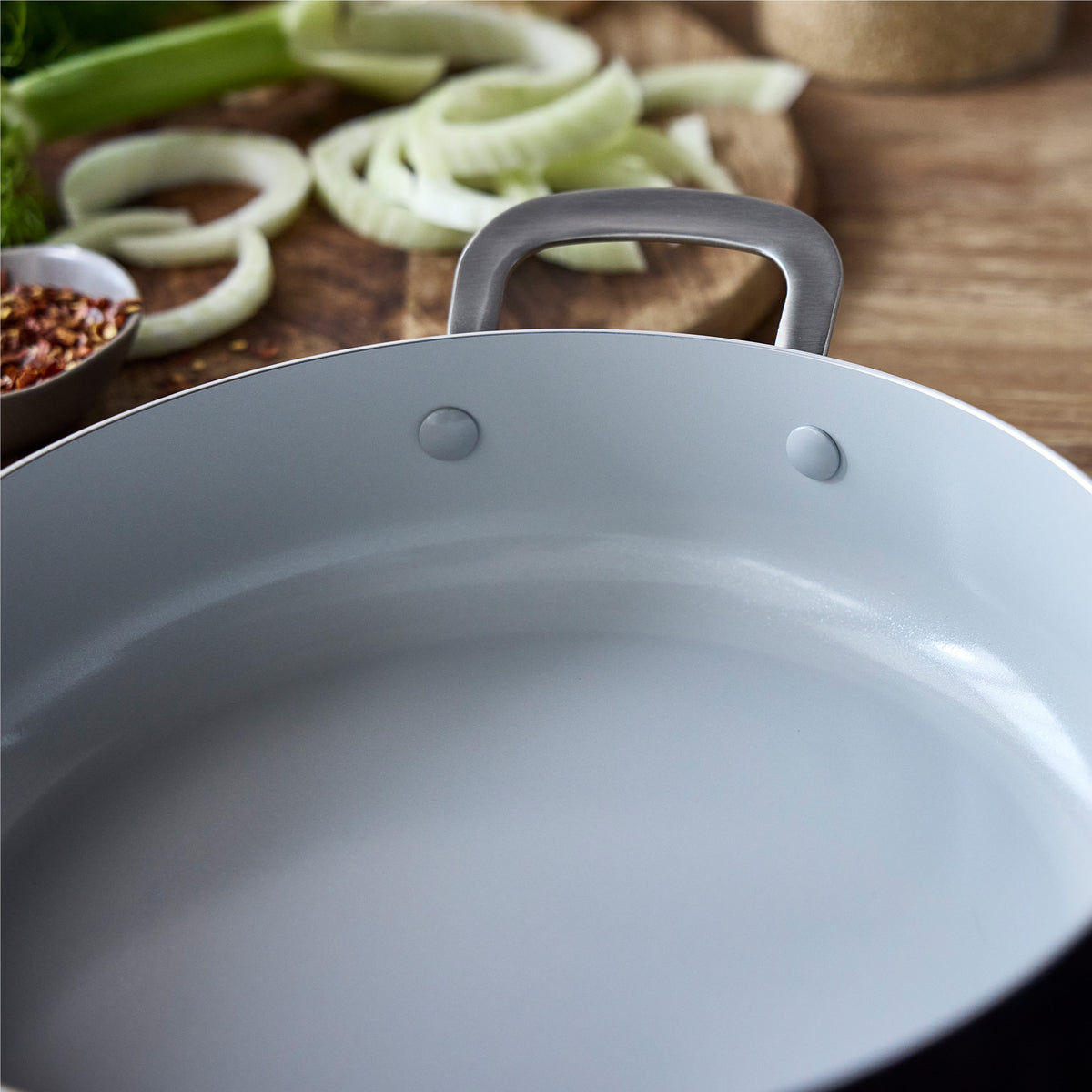 Bobby Flay by GreenPan Professional Ceramic Nonstick 4.5-Quart Sauté Pan with Lid | Oxford Blue - Image 8