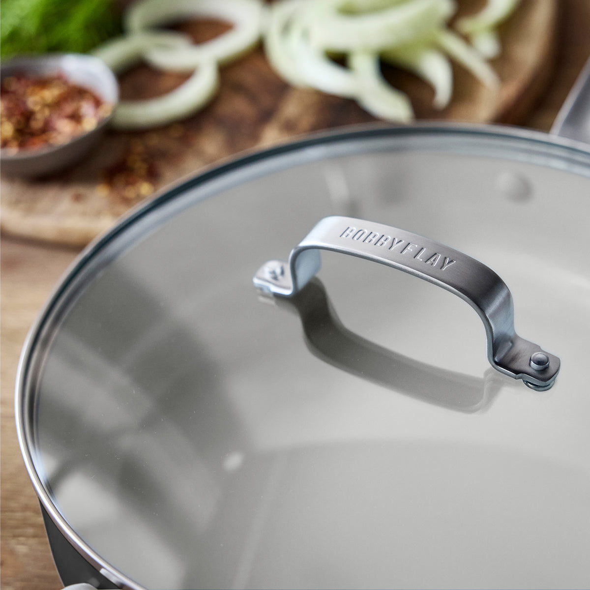 Bobby Flay by GreenPan Professional Ceramic Nonstick 4.5-Quart Sauté Pan with Lid | Graphite - Image 7