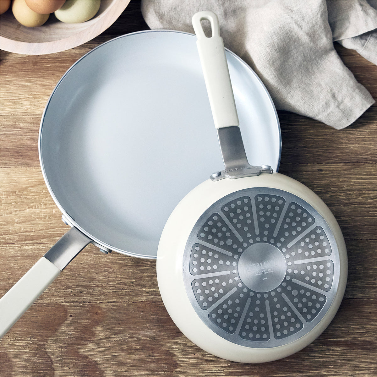 Bobby Flay by GreenPan Professional Ceramic Nonstick 8 and 10 Frypan Set | Cream - Image 7