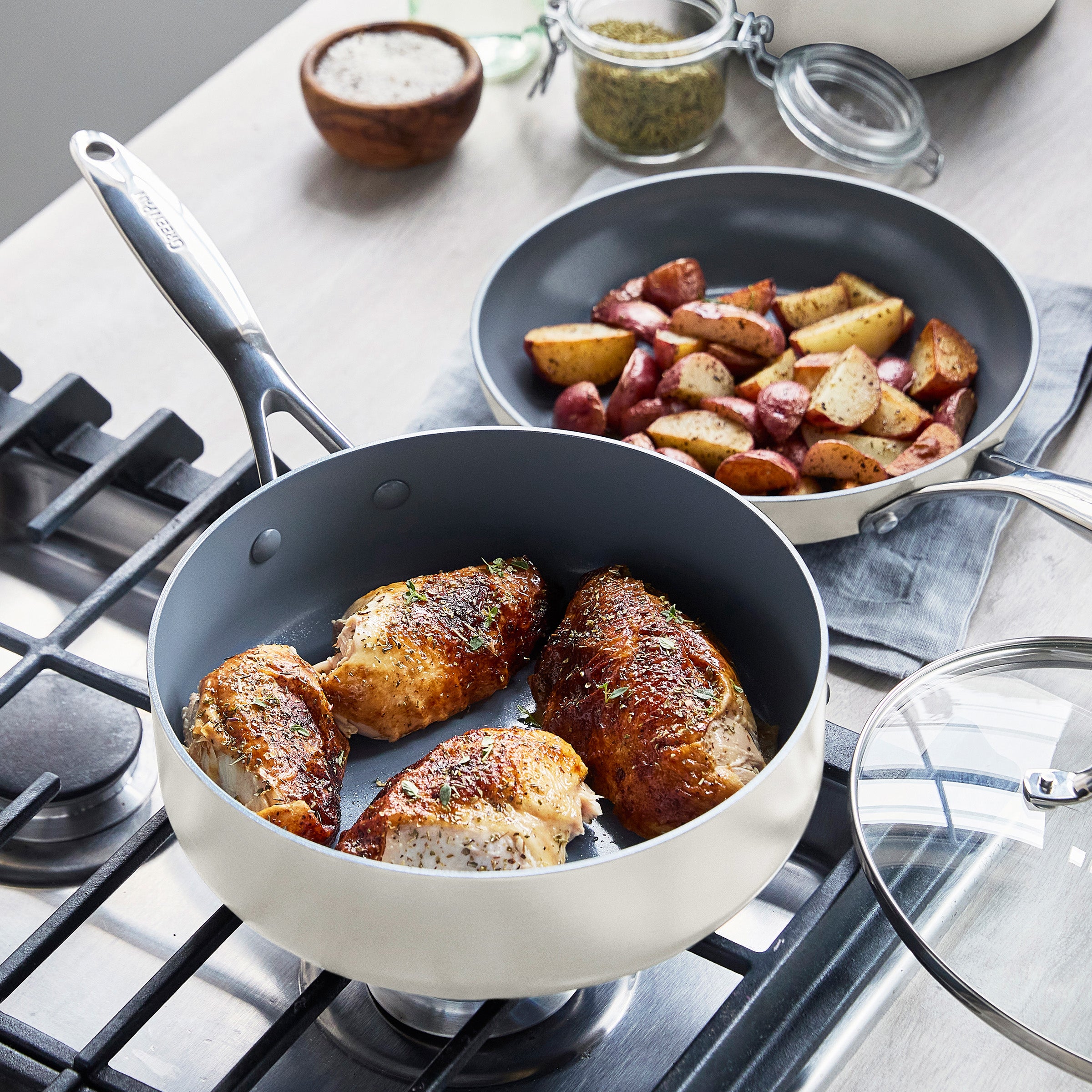 Valencia Pro Ceramic Nonstick 19-Piece Cookware Set | Cream - Image 9