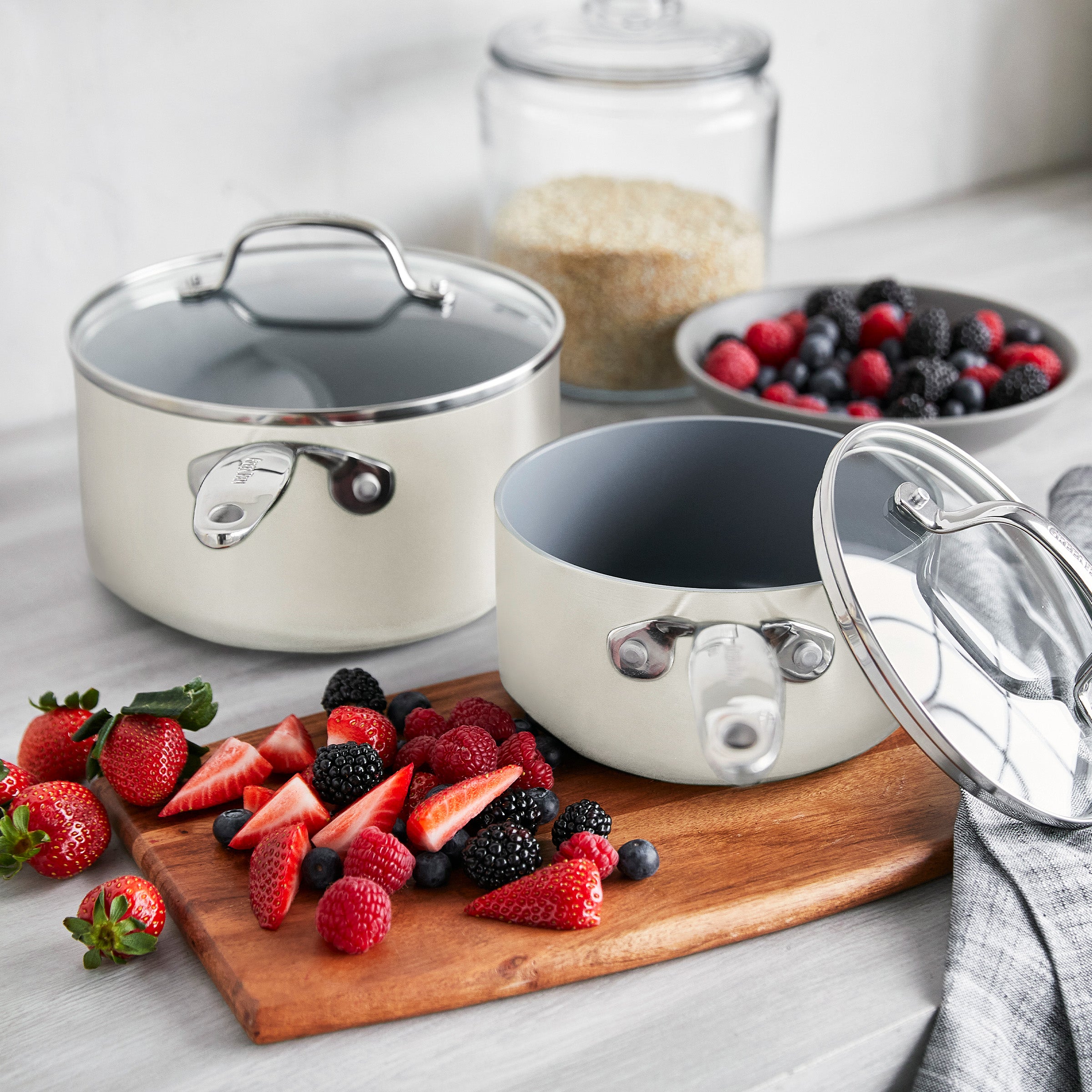 Valencia Pro Ceramic Nonstick 19-Piece Cookware Set | Cream - Image 4