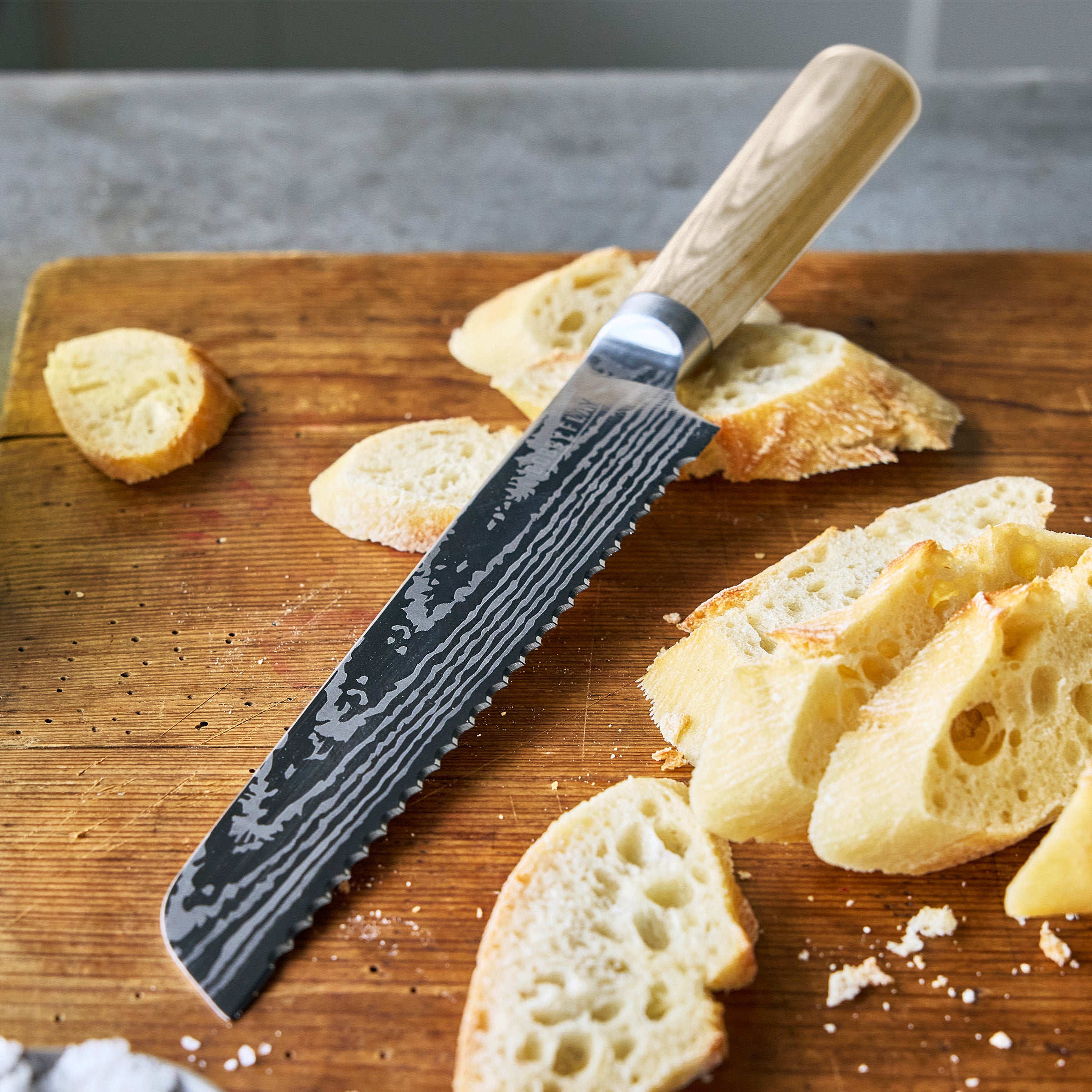 Bobby Flay by GreenPan Light Pakka Wood 13-Piece Knife Block Set - Image 9