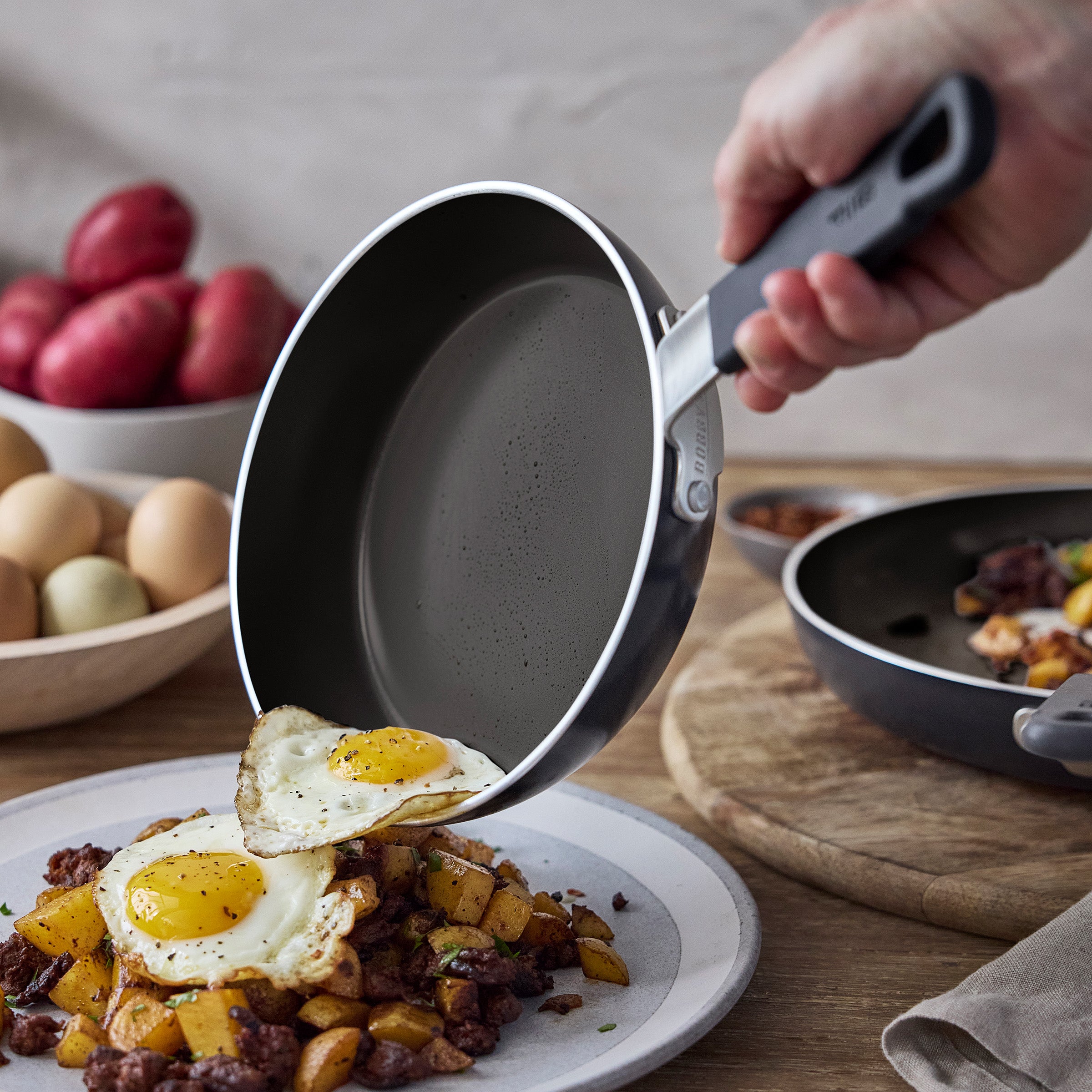 Bobby Flay by GreenPan Professional Ceramic Nonstick 10-Piece Cookware Set | Black - Image 5