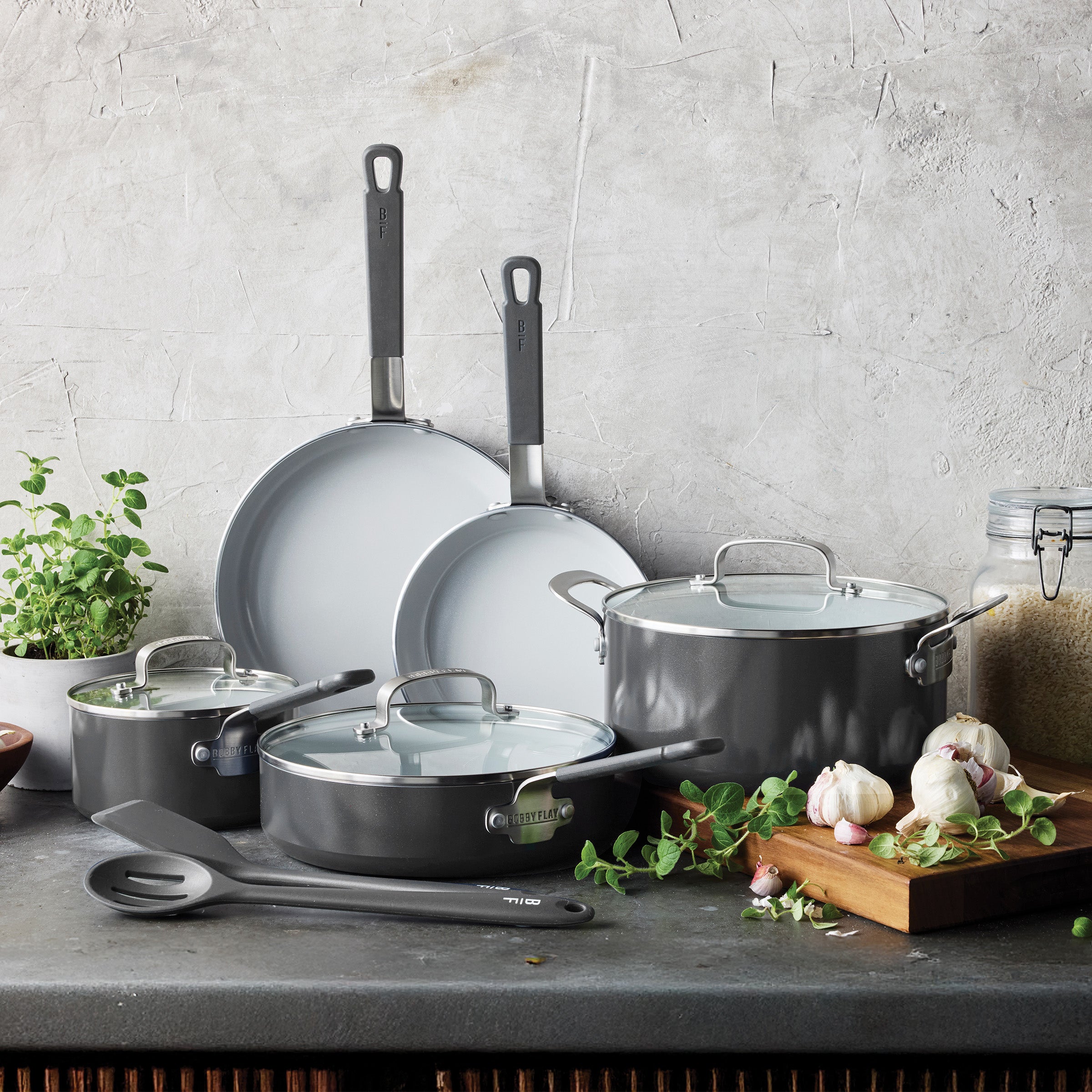 Bobby Flay by GreenPan Professional Ceramic Nonstick 10-Piece Cookware Set | Graphite - Image 3